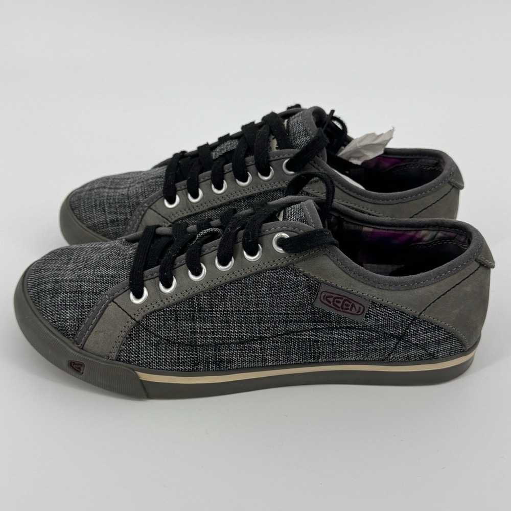 KEEN Arcata Sneakers Womens Size 8 Gray Denim Canvas Upper Lace Up Casual Travel